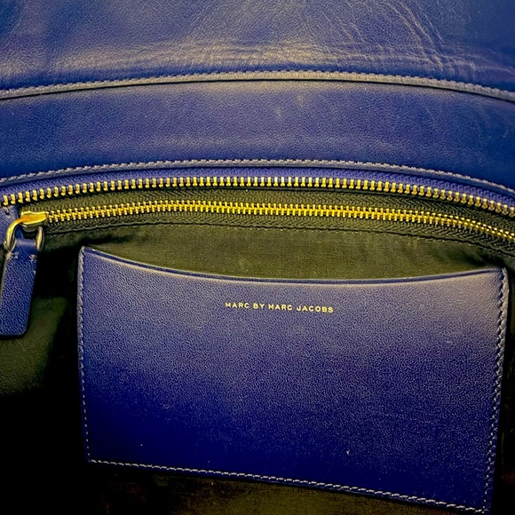 Marc Jacob’s Large, Blue, Leather, Handbab - Picture 5 of 5